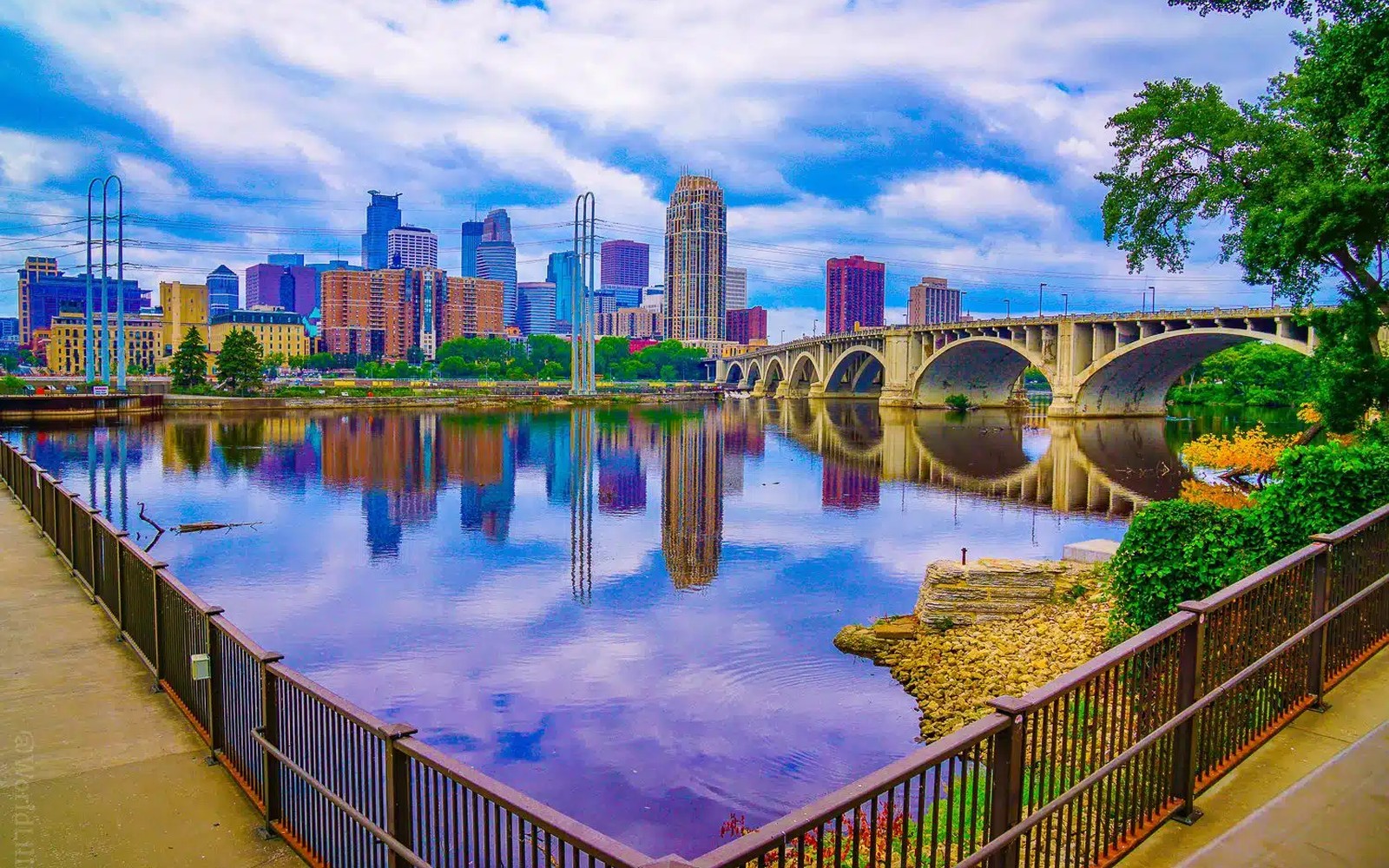 Juicing Equipment Financing in Minneapolis, MN